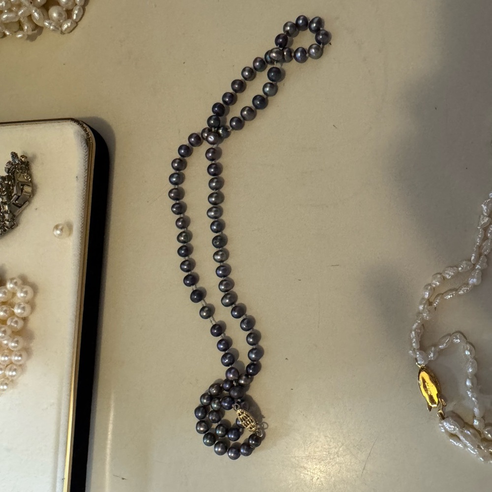 Black Beaded Necklace with Circular Pendant
